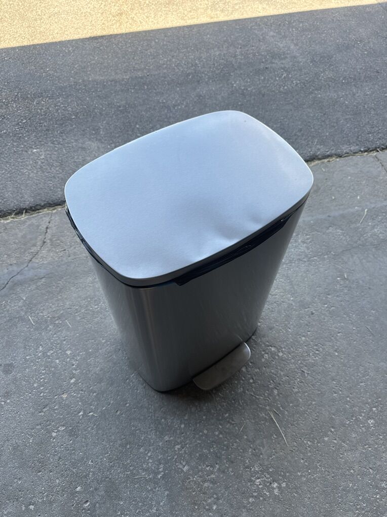 Stainless Steel Kitchen Trashcan