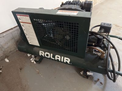 Rolair Heavy-Duty Portable Electric Air Compressor