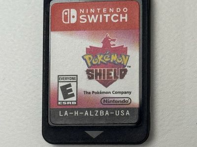 Nintendo Switch Game / Pokemon Shield / Good Condition