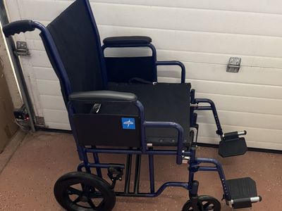 MEDLINE Medical 18 Inch Wheelchair (BRAND NEW)