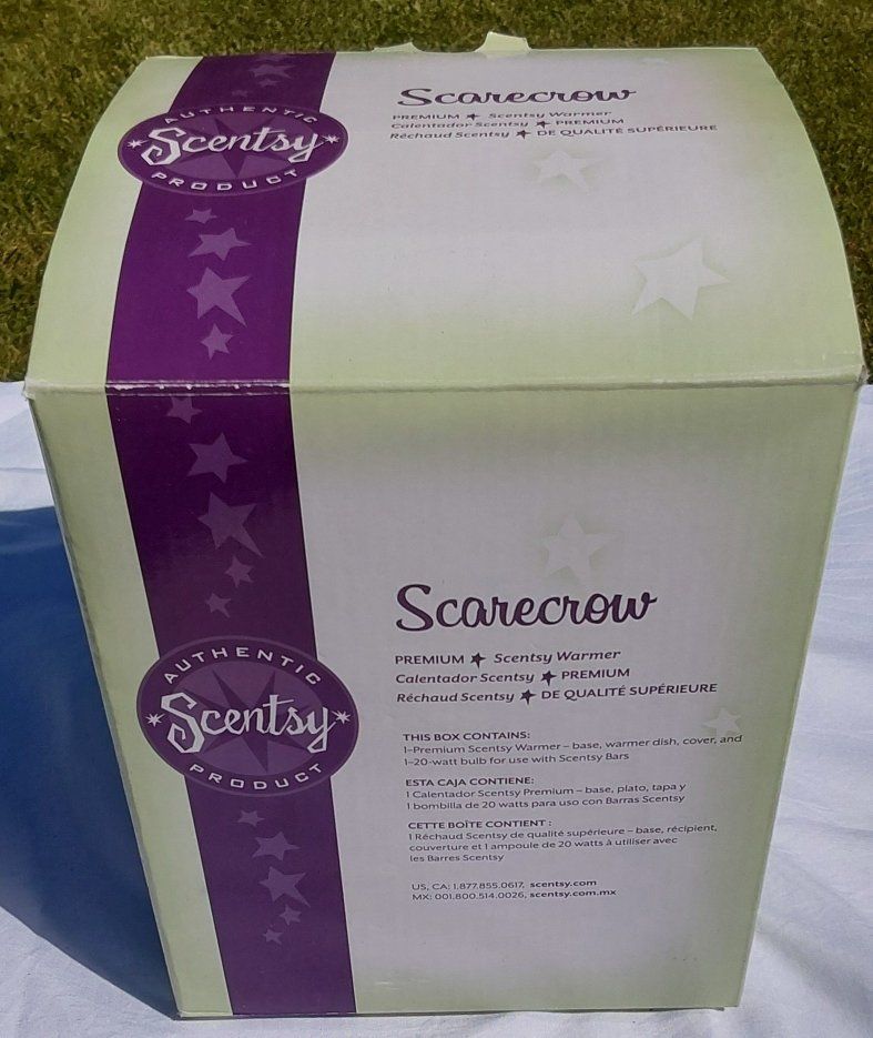 Scentsy Scarecrow Premium Warmer with Red Hat & Sunflower Accent - New in Box Fall Decor