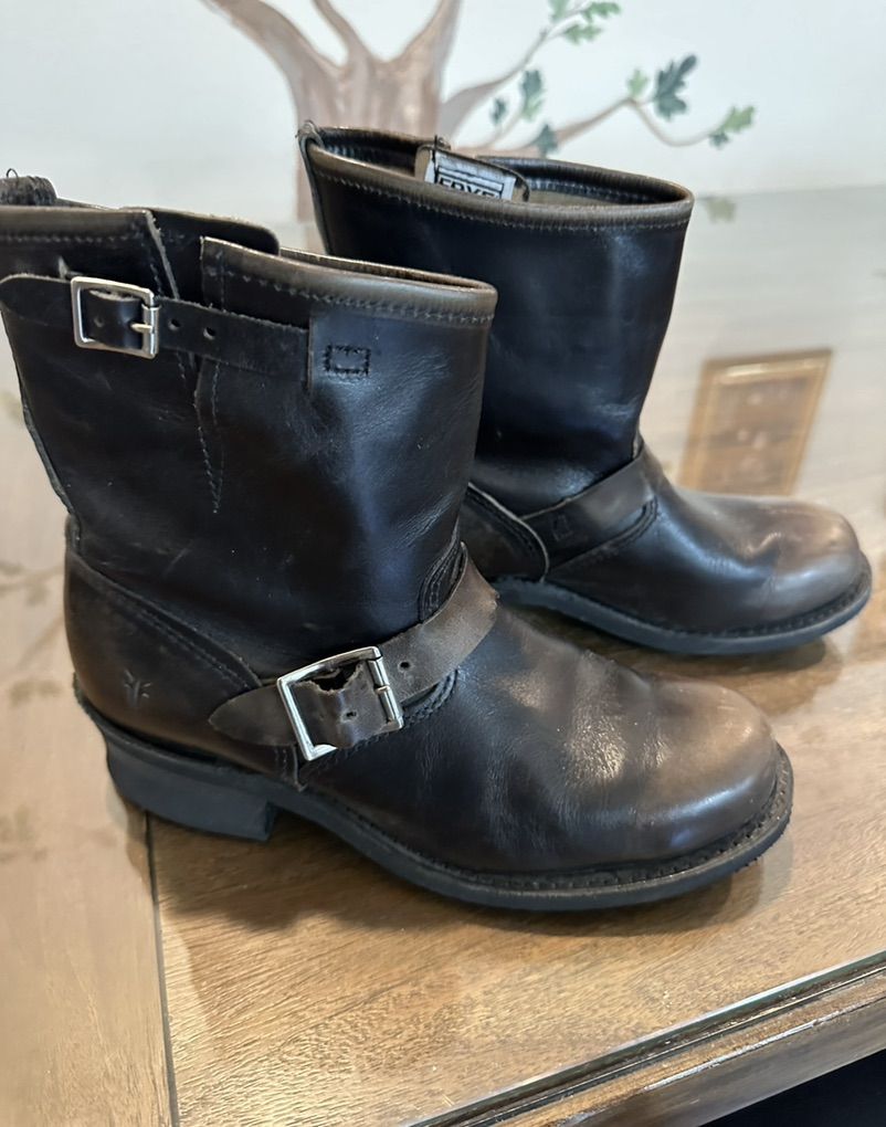 Womens Shoes