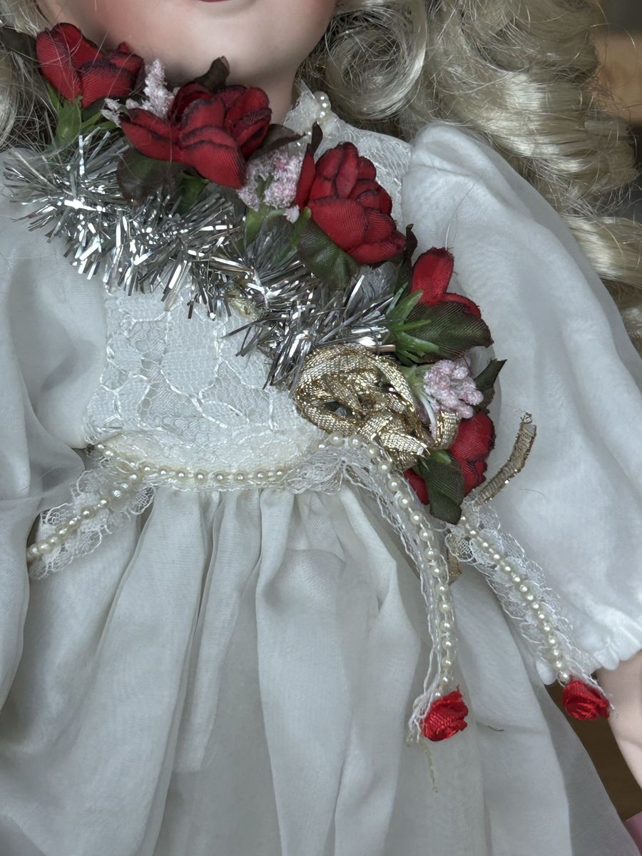 Main image 3