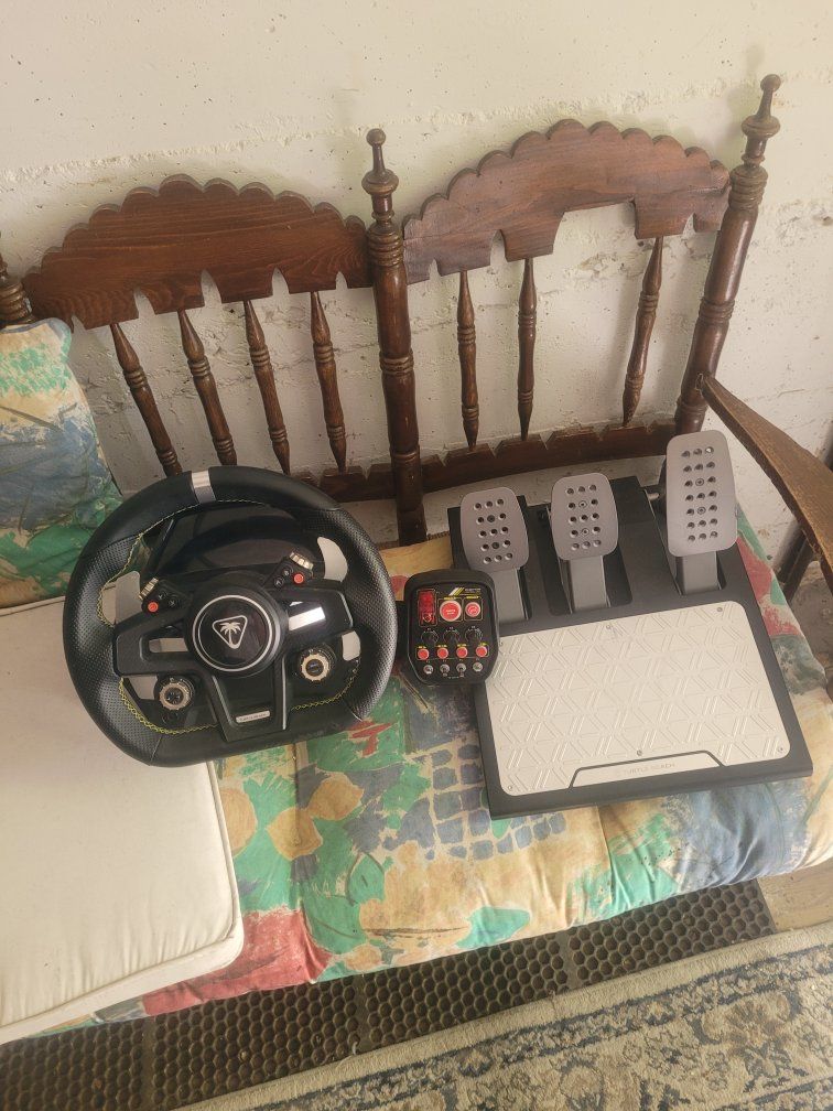 Turtle Beach VelocityOne Race Simulation Wheel and Pedal System