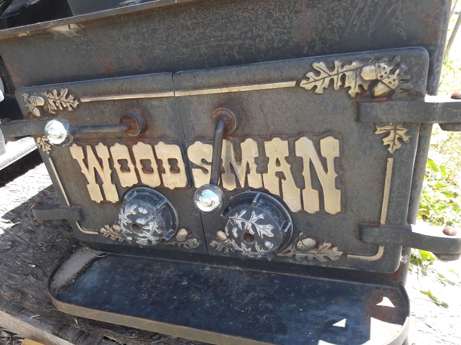 Woodsman stove