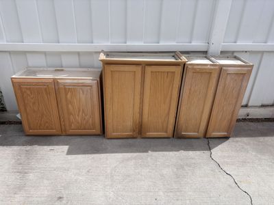 Kitchen Upper Cabinets Great For Extra Storage!