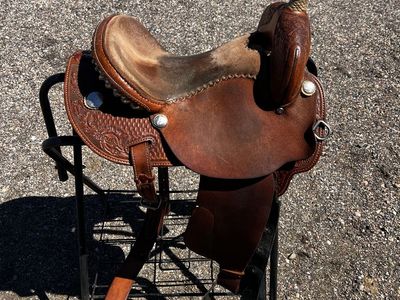 Custom Barrel Saddle