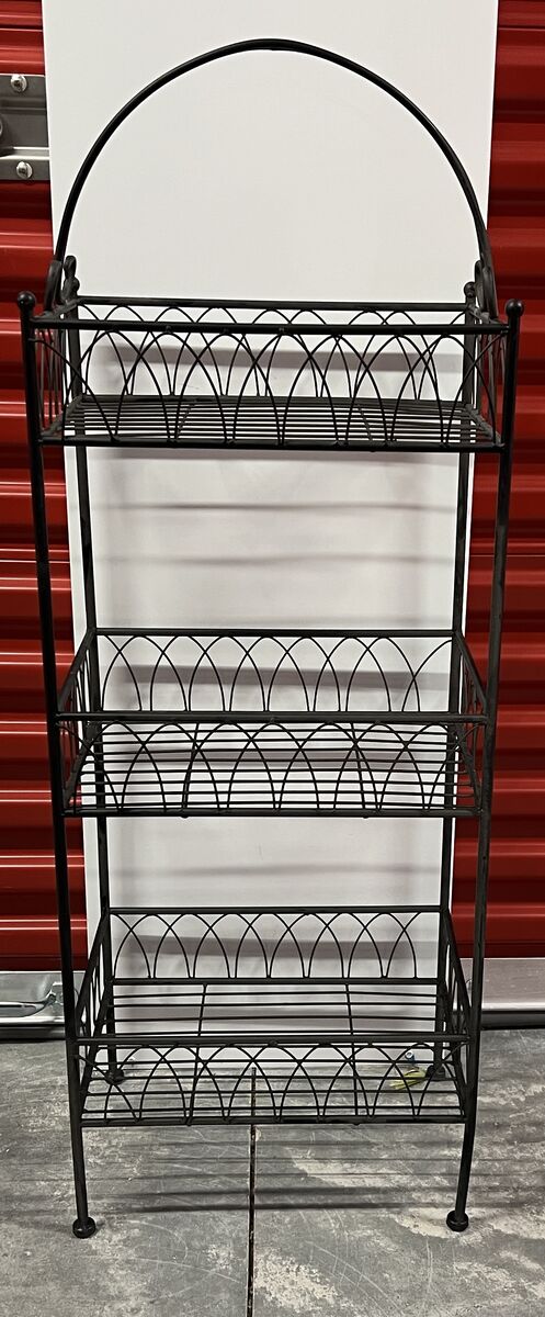 Kitchen/ Bathroom Metal Basket Shelf Organizer