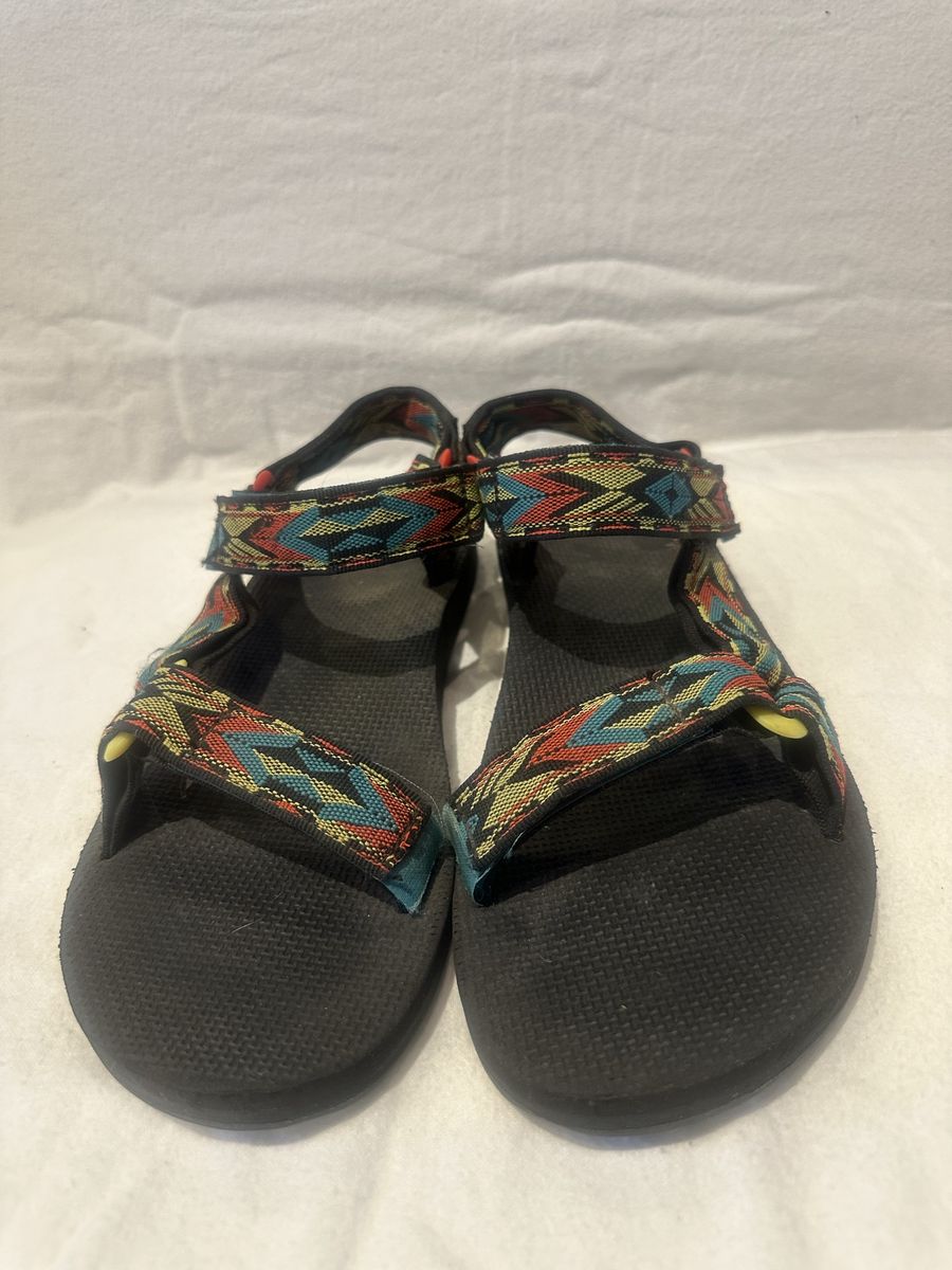 Teva men’s size 9 teal/red/yellow sports sandals