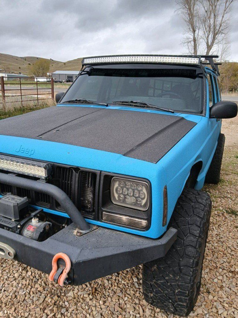 2000 JEEP CHEROKEE SE