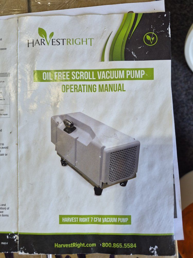 Harvest Right oil less vacuum pump
