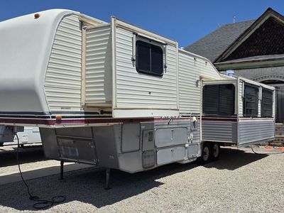 1992 Alfa Sun RKDS35 - 37' - 2 Slides - Onan Generator