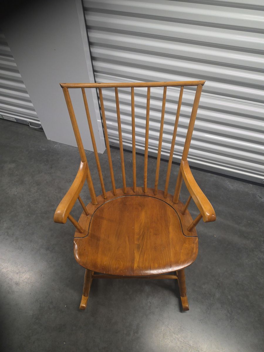 Hagerty Cohasset Colonial Rocking Chair