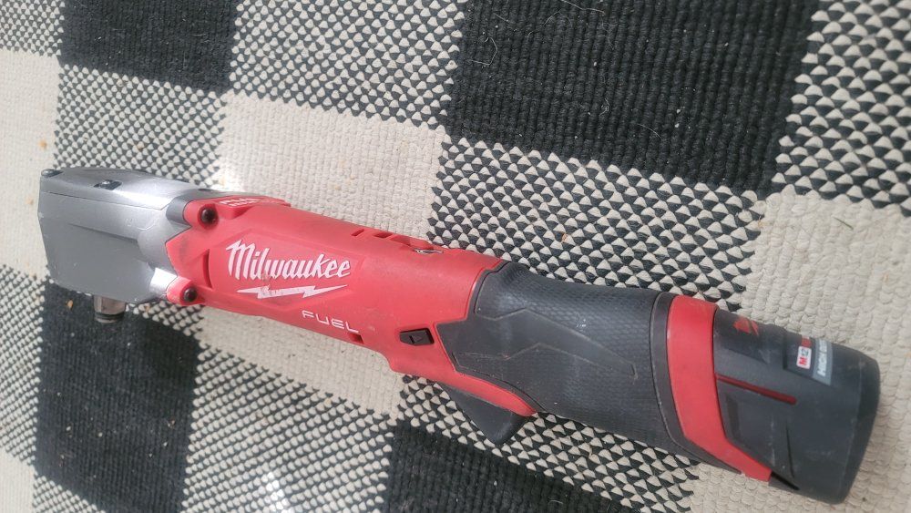 milwaukee  1/2 in. Right Angle Impact Wrench