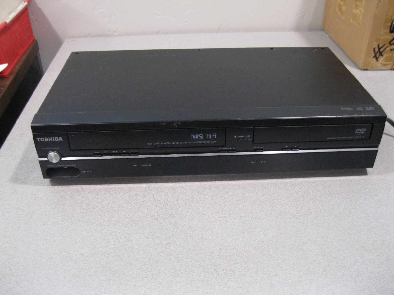 Toshiba DVD/VCR Combo Player