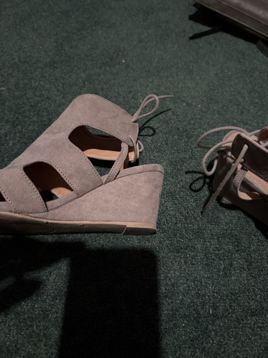 Woman faux Leather Sandals