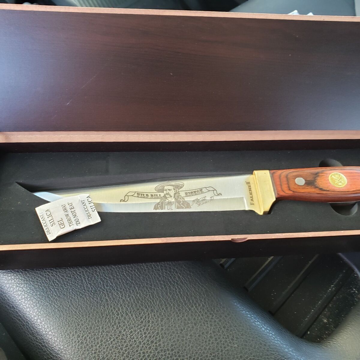 Falkner 7 in. hunting knife new