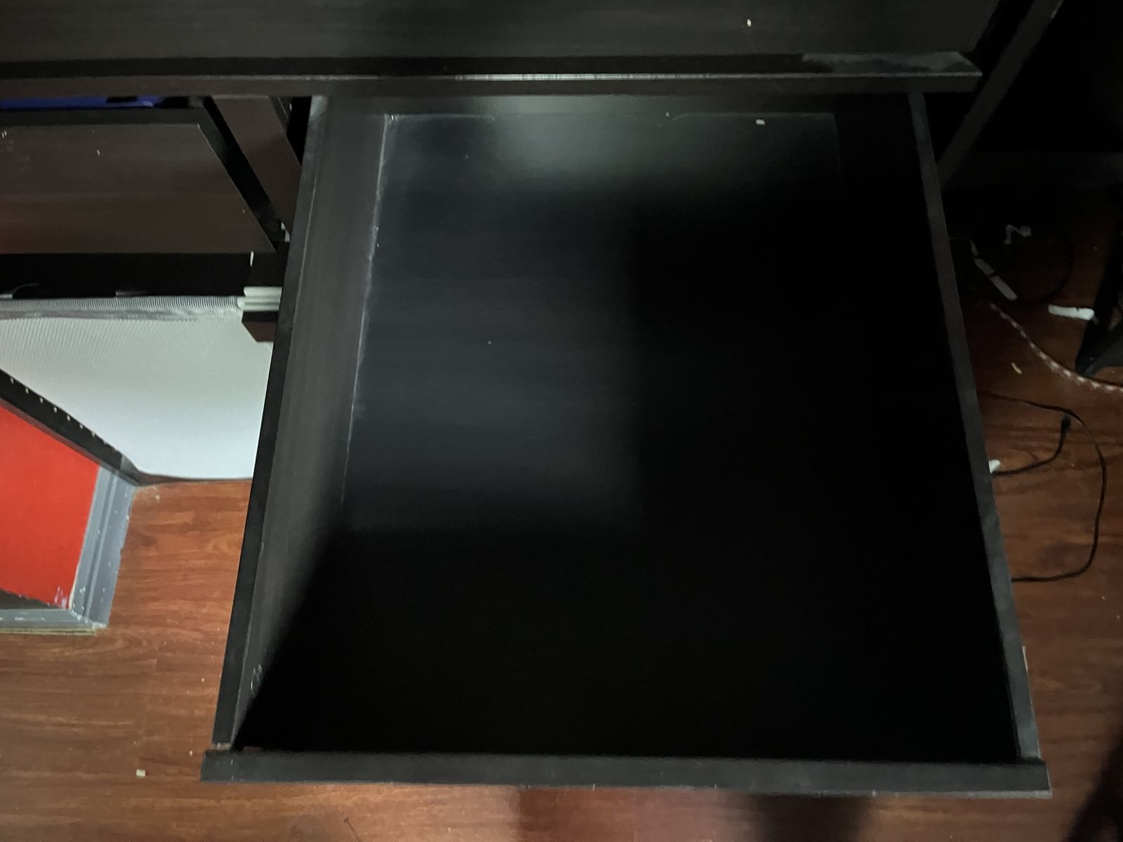 Main image 5