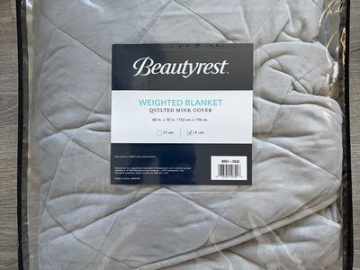 NEW In Packaging: Beautyrest 18 lb Luxury Quilted Mink Weighted Blanket