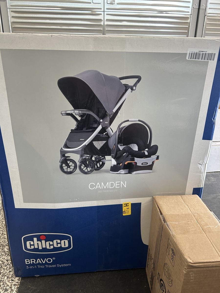Chicco Bravo 3-in-1 Trio Travel System - Camden