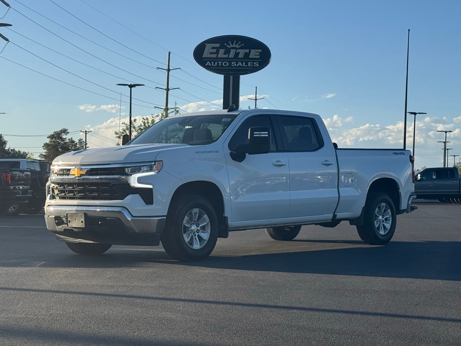2023 Chevrolet Silverado 1500 LT