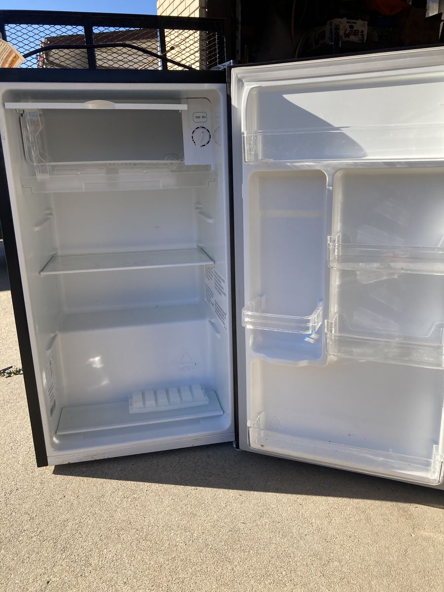 office dorm refrigerator