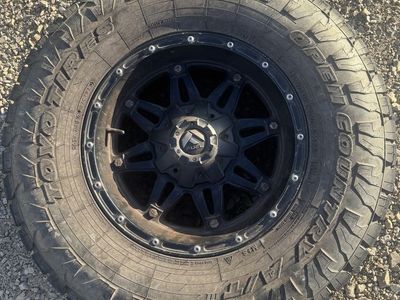 TOYO Open Country LT 285/75R17