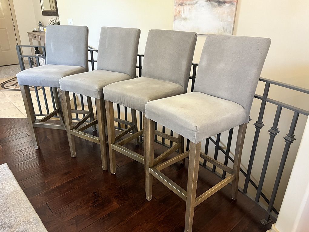 4 bar height gray upholstered barstools