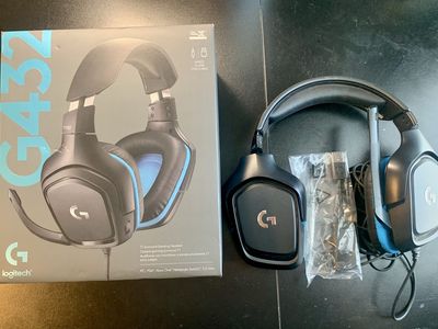 Logitech G432 Wired 7.1 Surround Sound Gaming Headset with USB DAC and Box