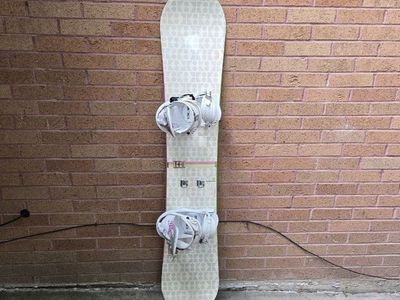 Women's K2 Mix 154 cm Snowboard Rome SDS Bindings