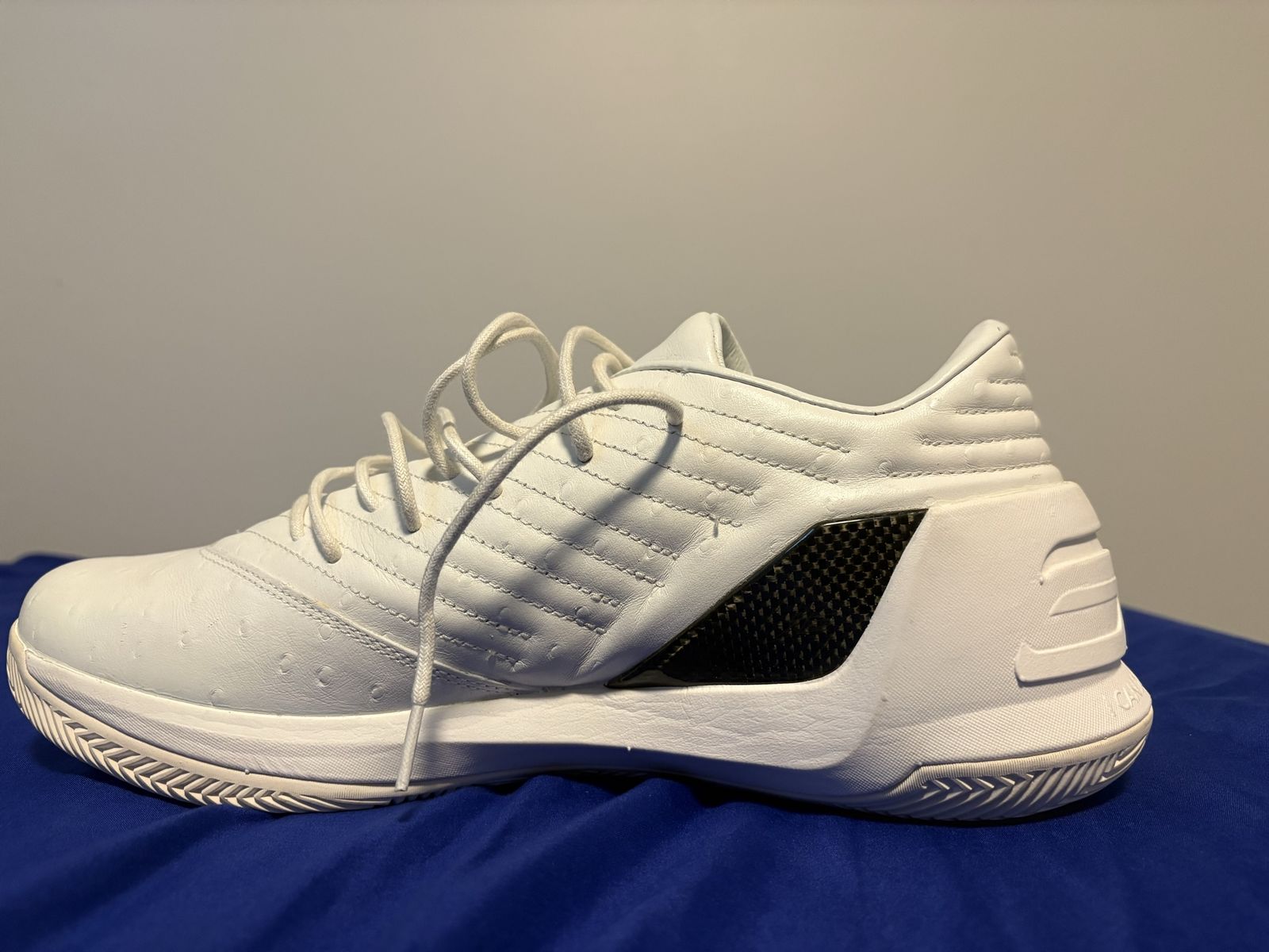 Under Armour Curry 3 Low Lux Basketball Shoes - White, Size 13 Men's