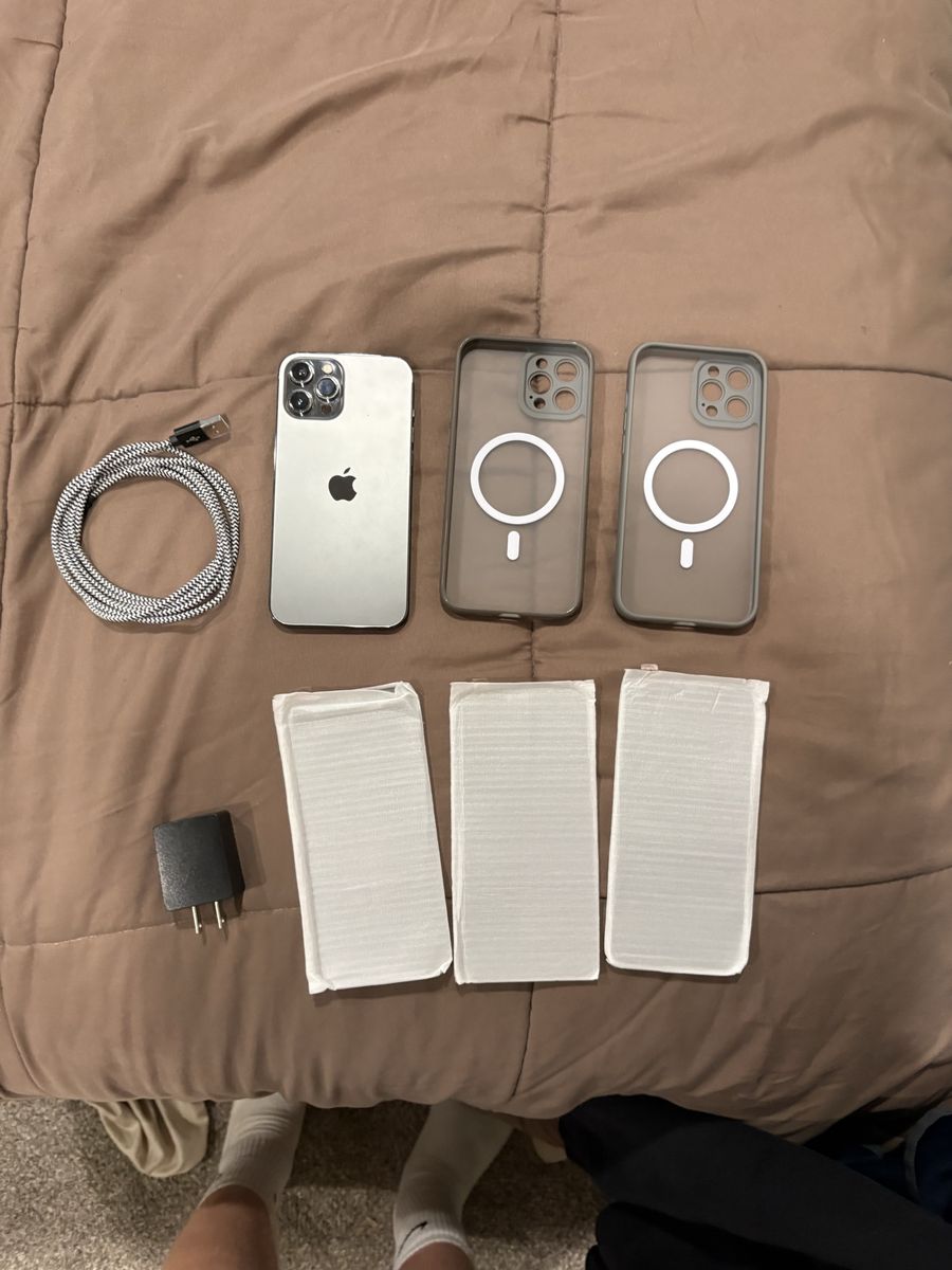 iPhone 12 Pro Max 256gb 100% battery