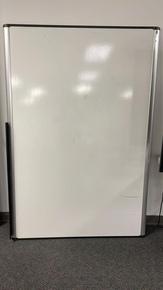 Main image 4