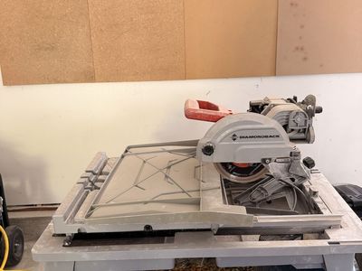 DiamondBack tile saw