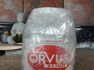 Orvus WA Paste for cleaning horses, livestock, pets, quilts, and delicate fabrics. READ DISC.