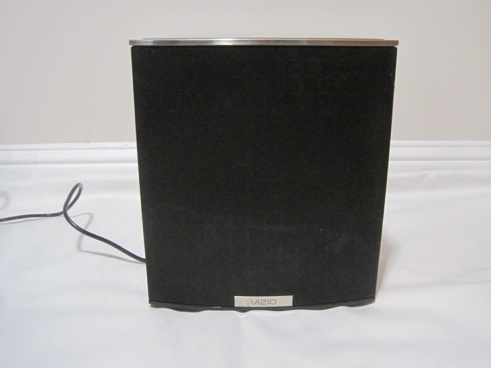 VIZIO VHT510 5.1 Channel Home Theater System Black Wireless Subwoofer Only