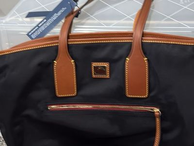 Dooney & Bourke
