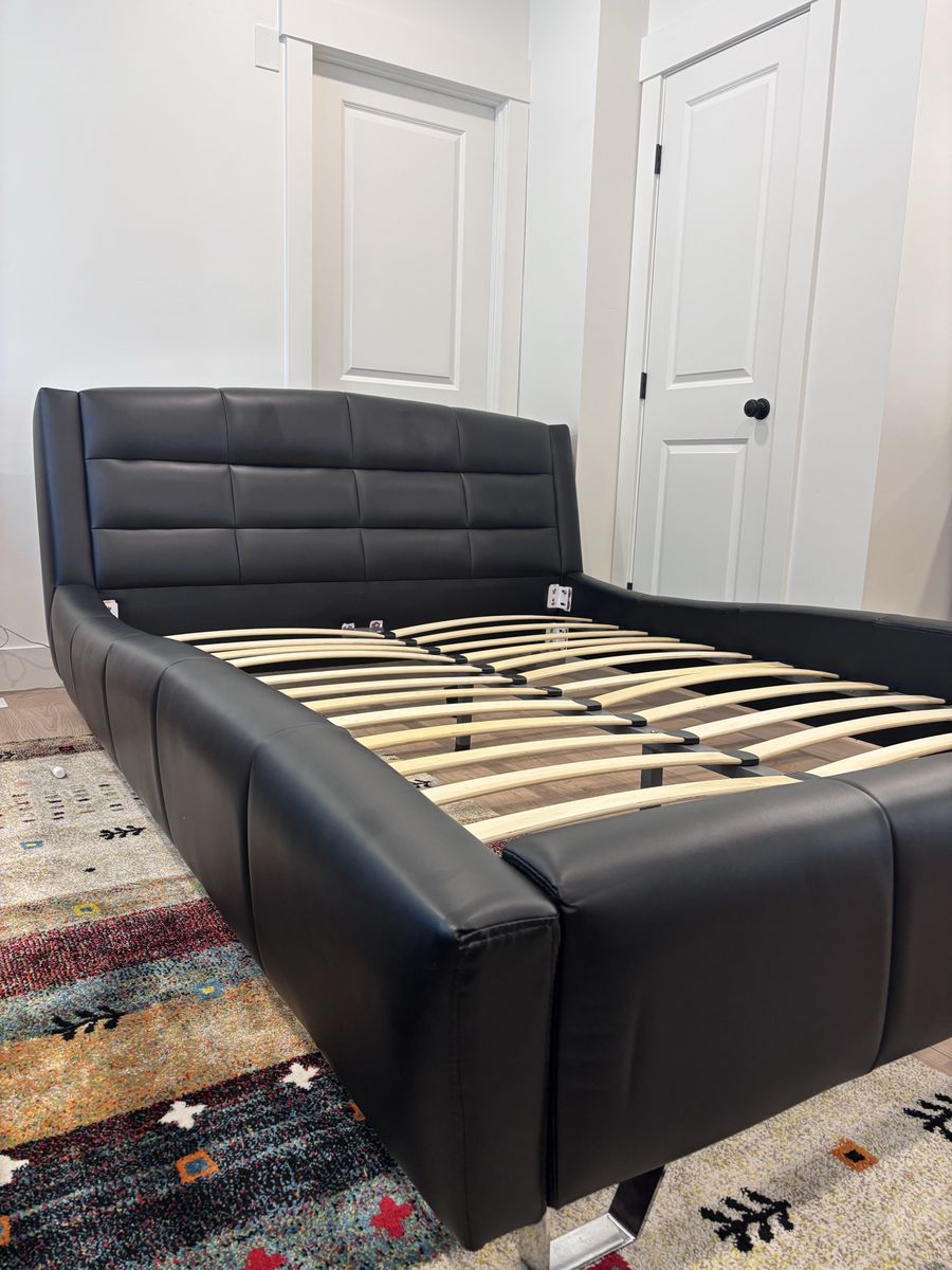 Modern Black Faux Leather Tufted Platform Bed Frame with Wood Slats