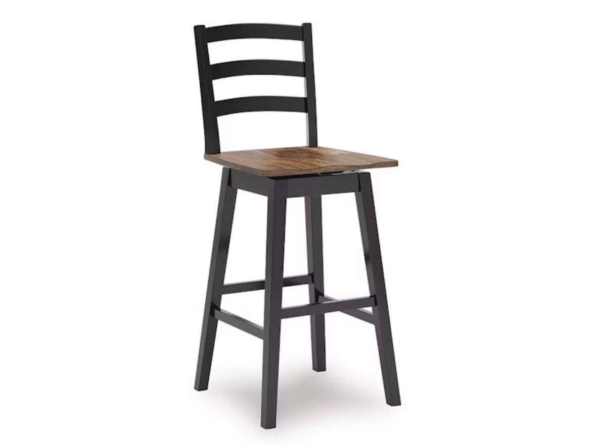 Ashley Wildenauer Bar heigh Bar Stools