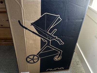 Nuna Demi Grow Stroller