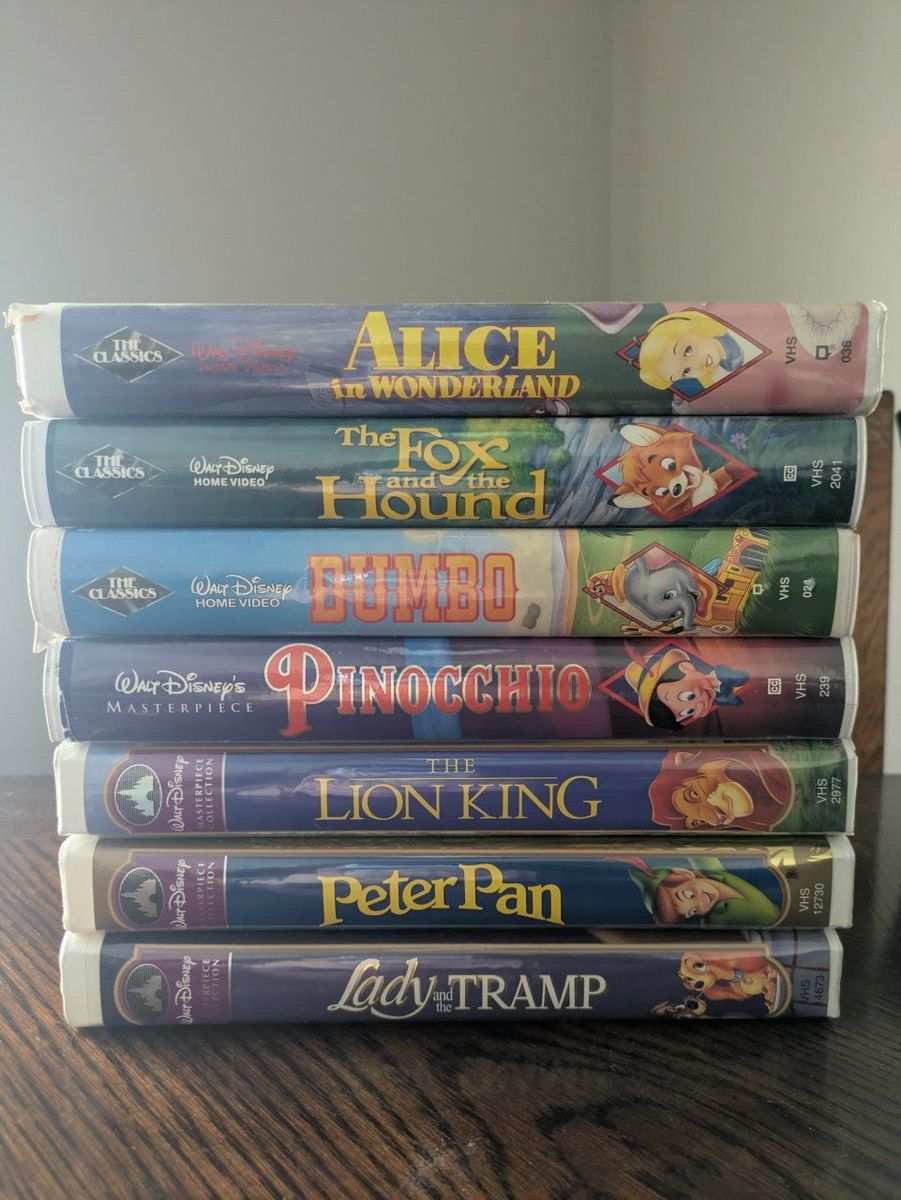 Disney VHS Lot
Alice in Wonderland, Fox and the Hound, Dumbo, Pinocchio, Lion King, Peter Pan, Lady and the Tramp