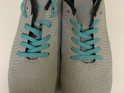 DSG Speed Viper Soccer Cleats - Youth Size - Gray/Teal, size 5