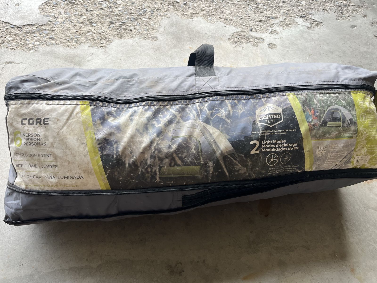 Lightly used 6 person tent Core Lighted dome tent 