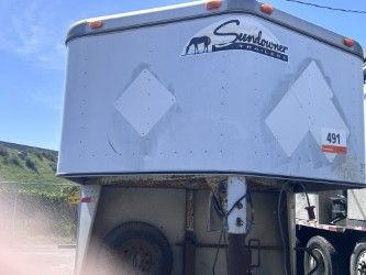 1997 Sundowner 22’ Gooseneck 4-Horse Trailer
