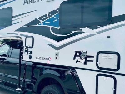 2024 Arctic Fox 865 Truck Camper