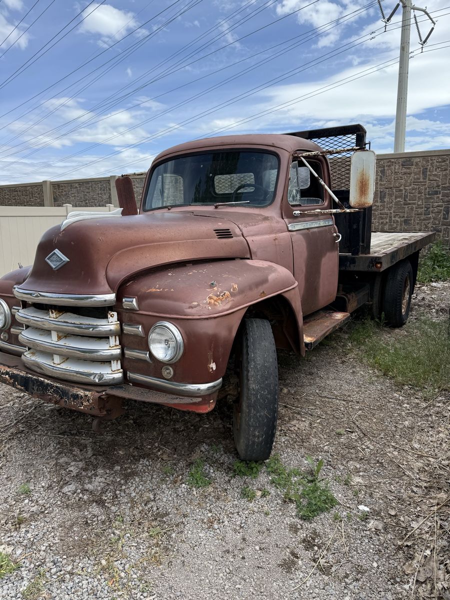 1950 DIAMOND T ANTIQUE