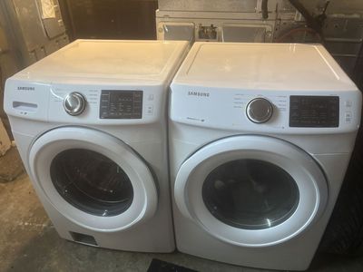Samsung Stackable Washer & Dryer