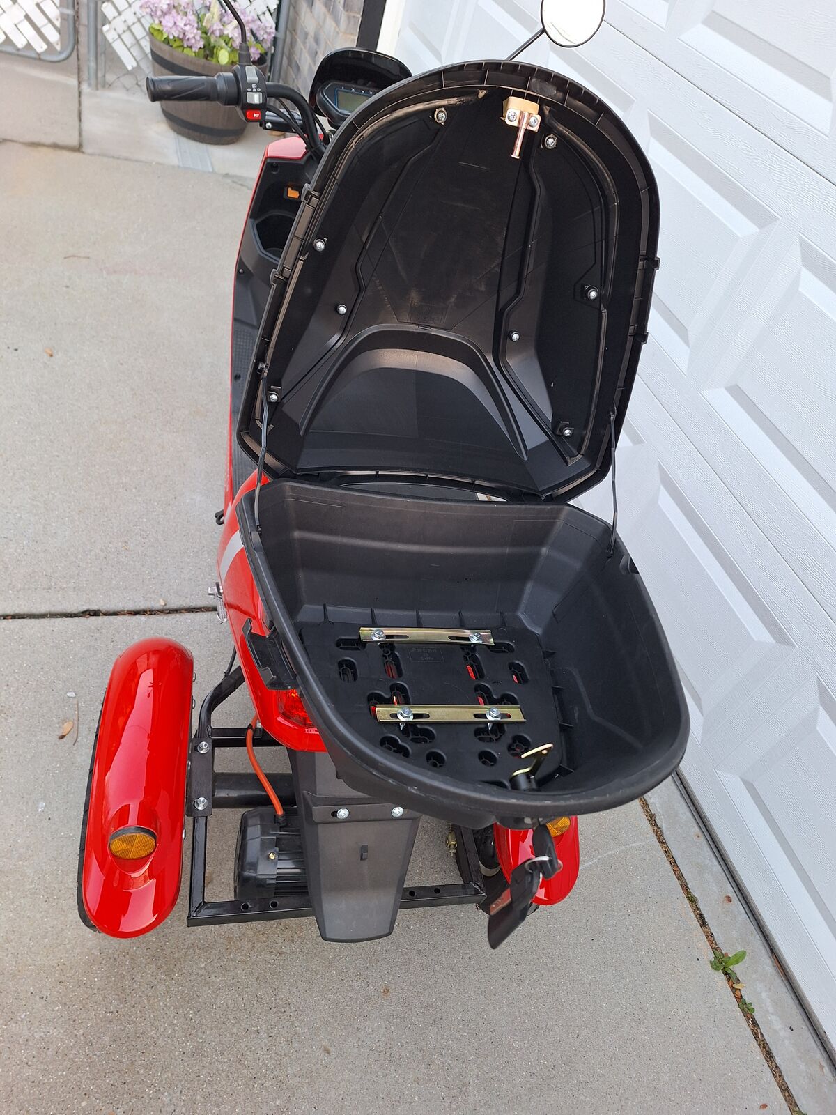 Zoom 3 wheel Electric Scooter