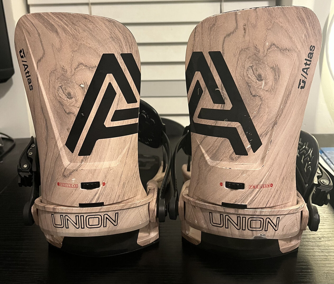 Union Atlas Snowboard Bindings Size Medium
