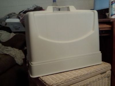 Belvedere Adler Model 850-B Sewing Machine with Case and Foot Pedal